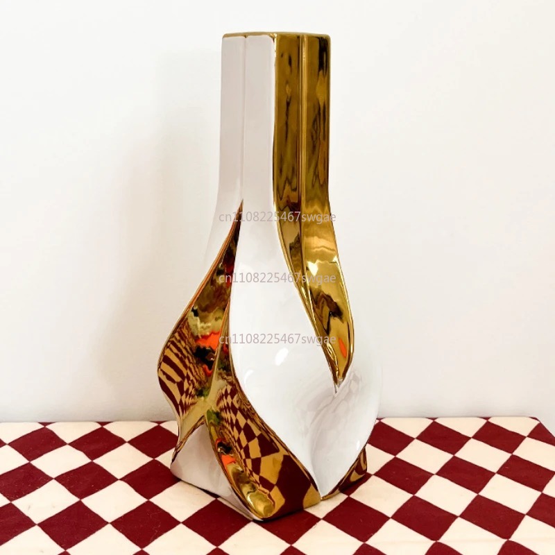 การตกแต่งห้องนั่งเล่น แจกันดอก - Home Decor Luxury บทวิจารณ์และราคา